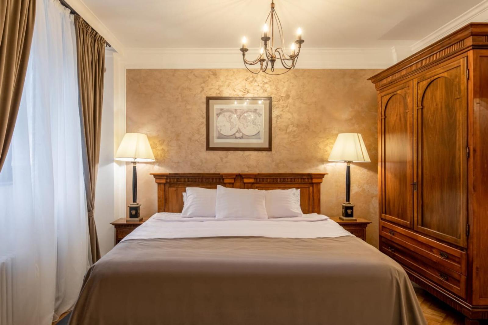 Hotel Clucerului Arc De Triomphe Bucarest Esterno foto